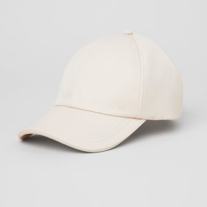 Satin Off-Duty Cap - Creme
