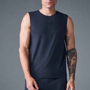 The Triumph Muscle Tank - Navy