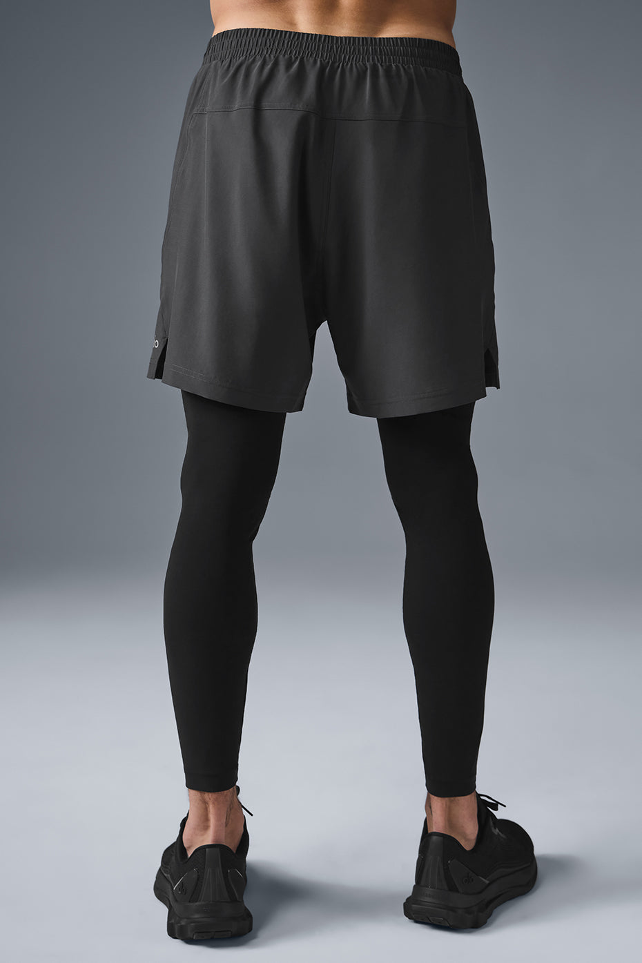 5 Revival 2-in-1 Pant - Anthracite/Black - Image 3