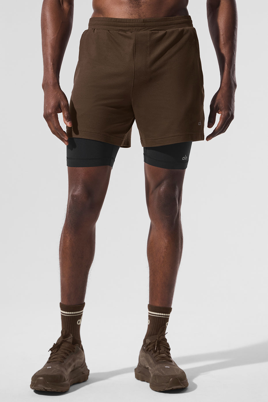 Conquer React 2-In-1 Performance Short - Espresso/Black - Image 3