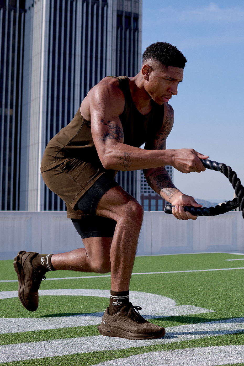 Conquer React 2-In-1 Performance Short - Espresso/Black - Image 7