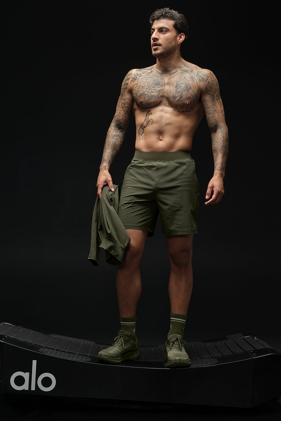 7 Repetition Short - Green Olive