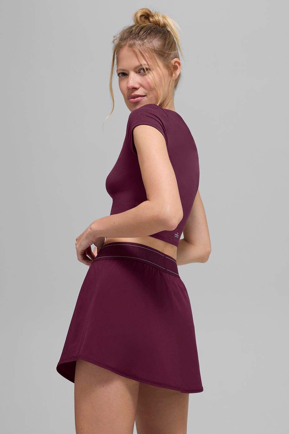 Alosoft Crop Finesse Short Sleeve - Burgundy - Image 2