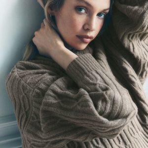Cable Knit Winter Bliss Hoodie - Light Cocoa
