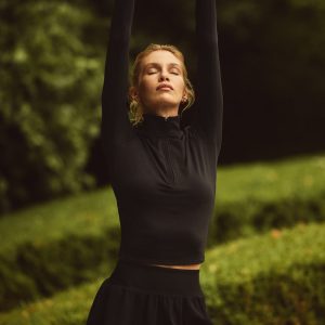 ALO Softsculpt Precision 1/4 Zip Long Sleeve - Black