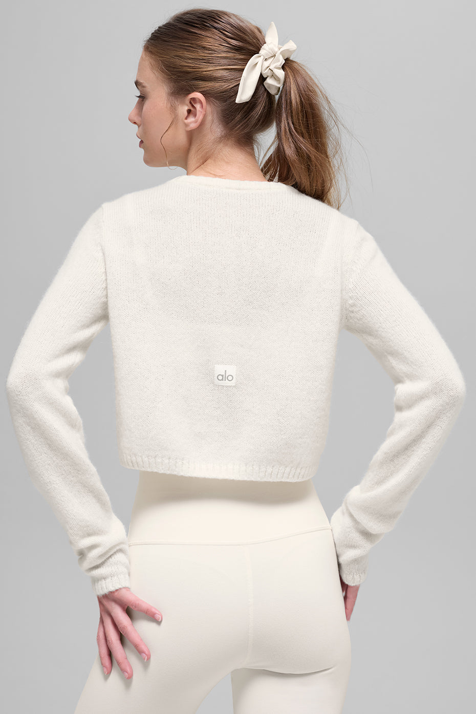 Cashmere New Class Cropped Cardigan - Ivory - Image 3