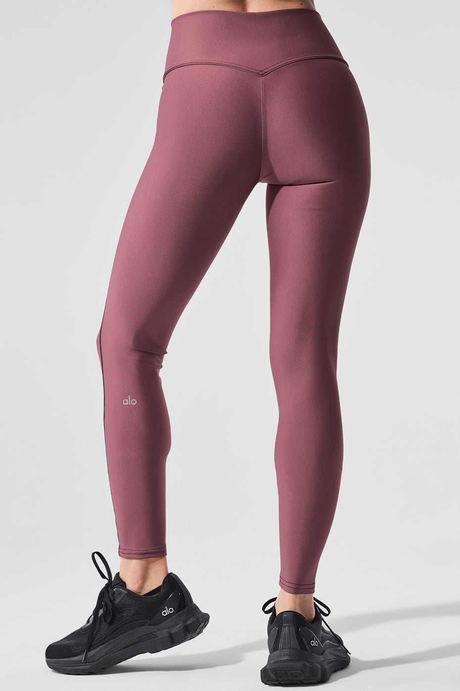 Airlift High-Waist Redefine Legging - Burgundy Truffle/Black - Image 5