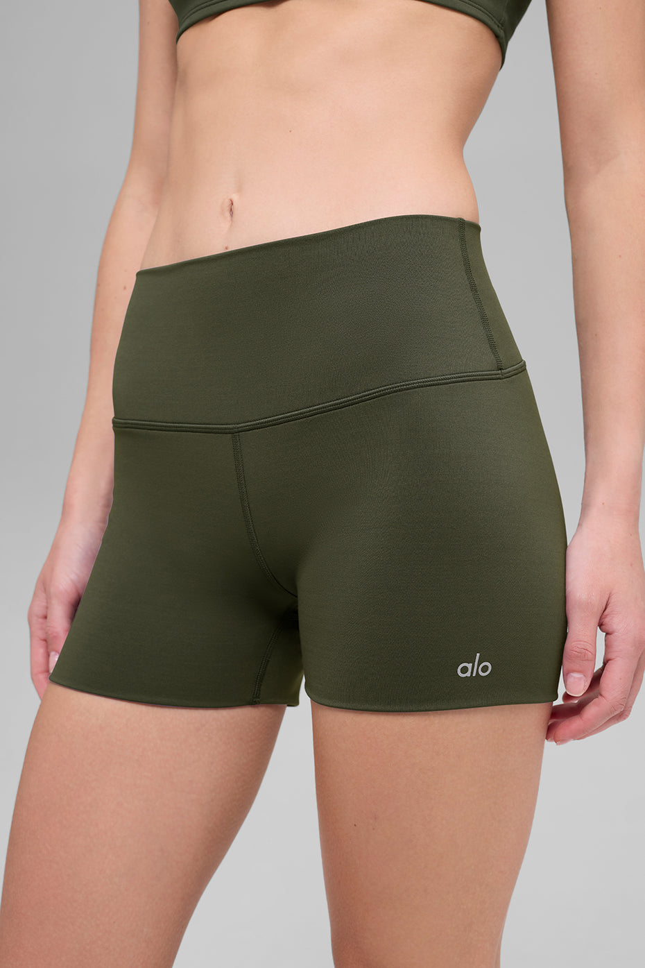 3 ALO Softsculpt High-Waist Precision Short - Green Olive - Image 4